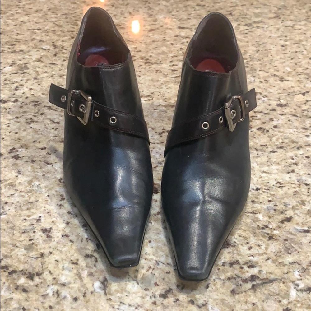 Nine West Studio Ladies Shoe